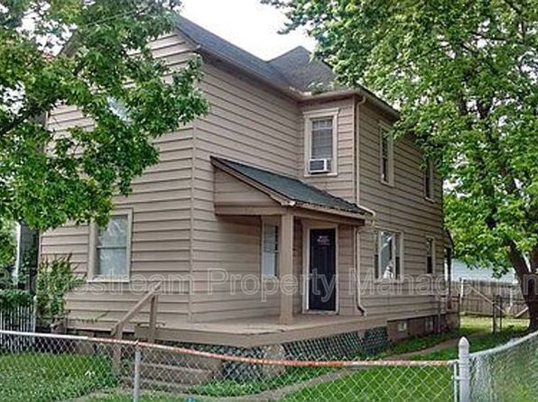 200 Hart St
