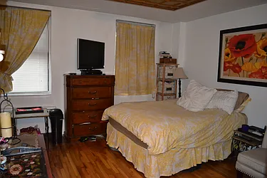 Rented by Tabak Real Estate