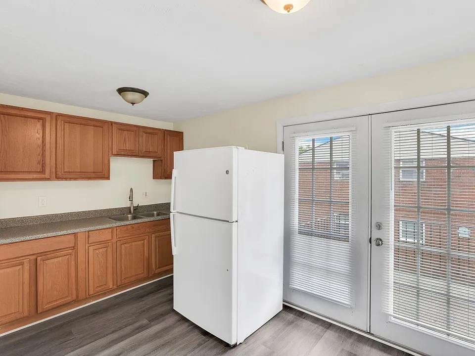 861 Kingsford Rd