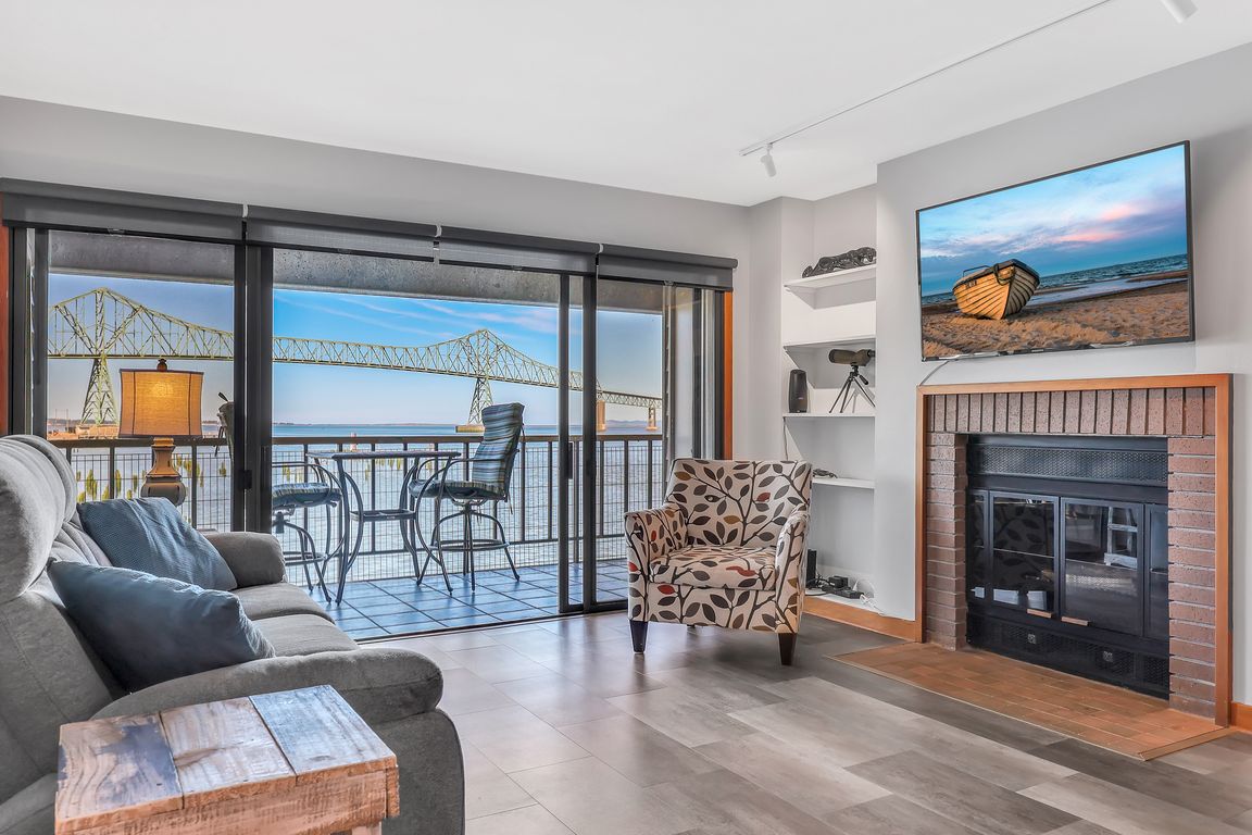 next background image