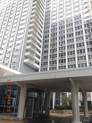 1st image of 4250 N Marine Dr APT 2731