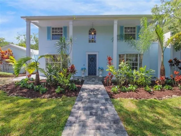 6900 SW 104th St, Pinecrest, FL 33156