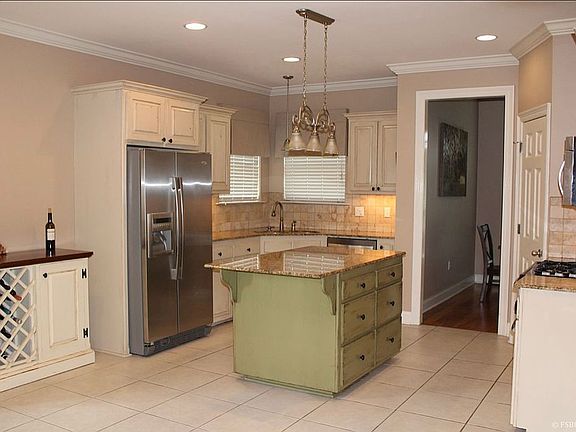 5th image of 13171 Dutchtown Lakes Dr