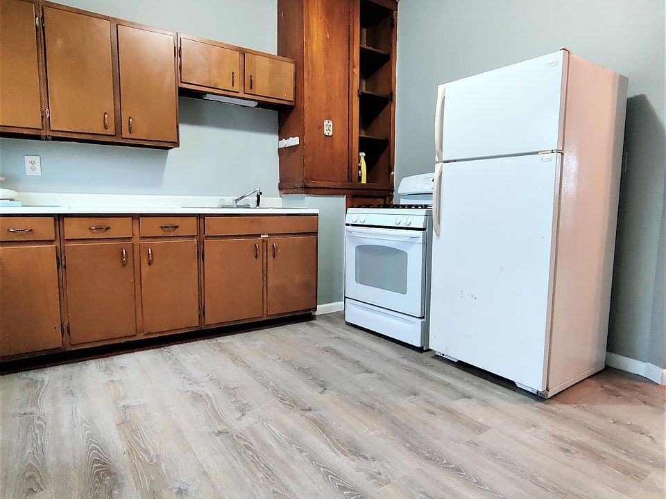 975 / 310 N. Elm St. Waterman 7 310 N Elm St Waterman IL Zillow