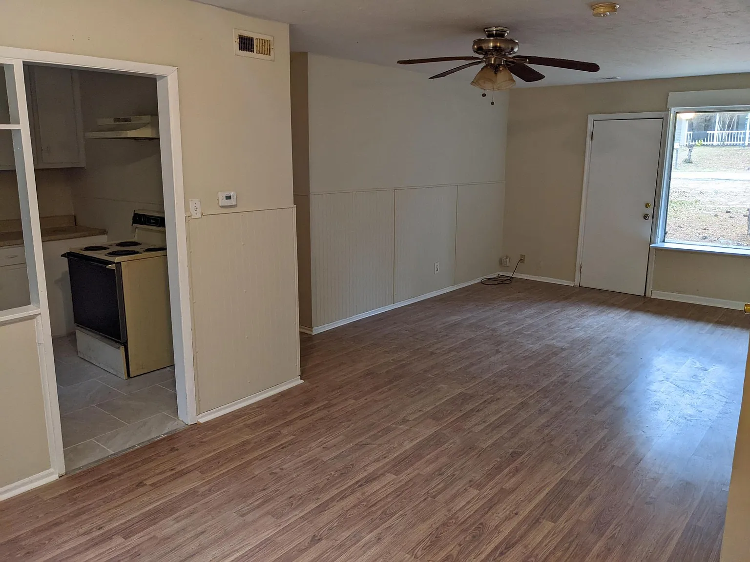 5 bed, 1748 sqft, $1,400 — Photo 4