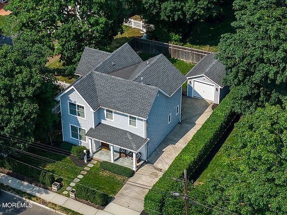 2nd image of 63 Washington Street