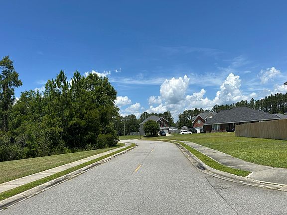 5th image of 605 Kendall Ct