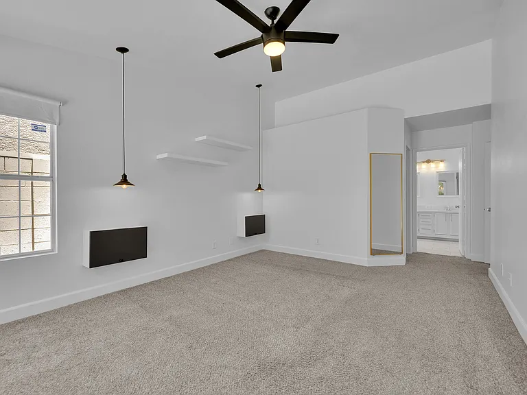 2505 Sea Venture Dr — Photo 10