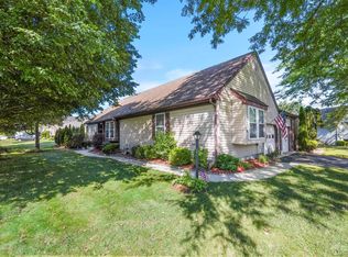 12 Scarborough Rd #B, Monroe Township, NJ 08831