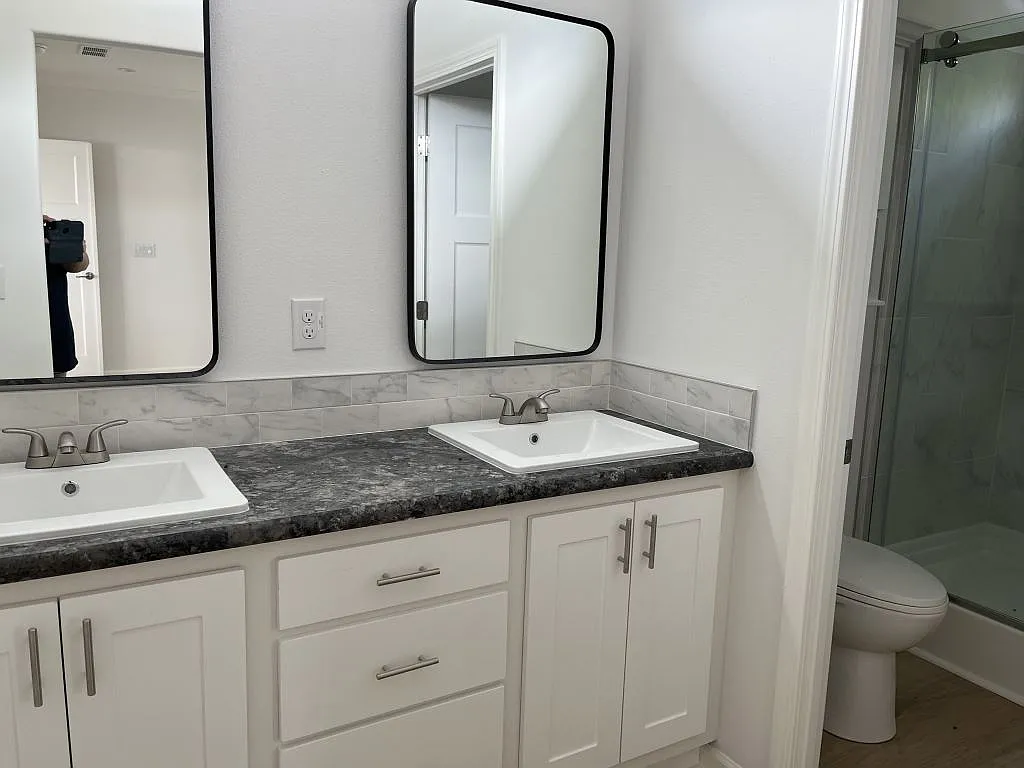 3 bed, 2.0 bath, 1356 sqft, $1,399 — Photo 4