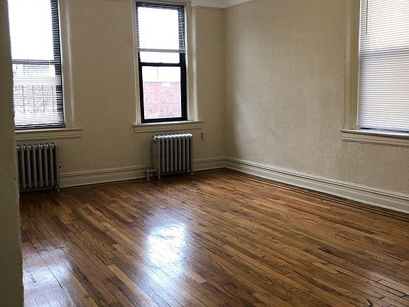 5th image of 4015 81st St APT A34