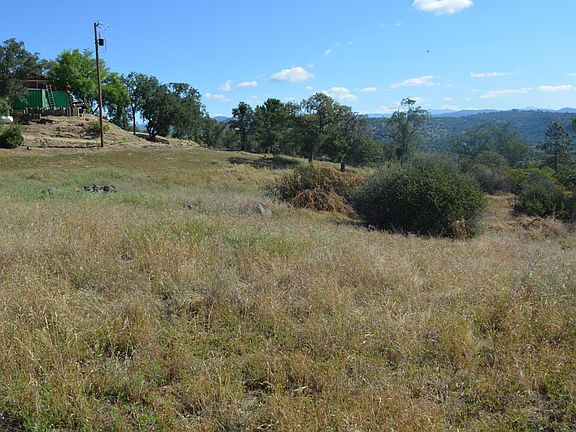 5th image of 1 Corral Dr