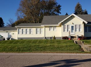 115 4th St, Pierson, IA 51048
