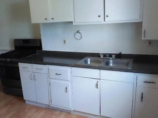 Building Photo - 2735 Chartiers Ave