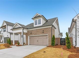 172 Herring Dr, Hoschton, GA 30548