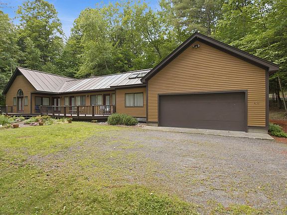 3rd image of 470 Morgan Road