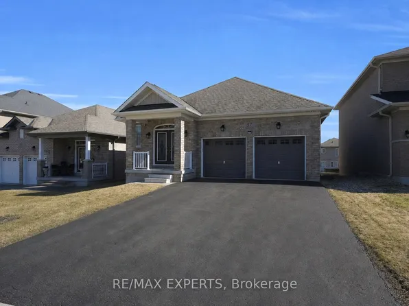 57 Hopkins Cres N, Bradford West Gwillimbury, ON L3Z 0R7