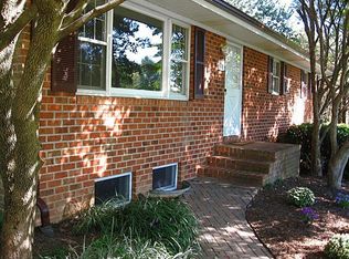 71 S Rogers St, Hamilton, VA