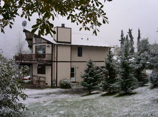 4405 Johnny Dr, Eagle River, AK 99577
