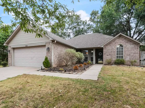 4640 Oregon Trl, Conway, AR 72034