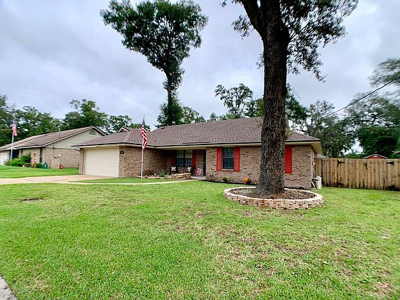4th image of 3149 Lakeside Villa Dr