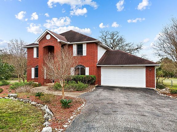 2nd image of 5462 Circle Oak Dr
