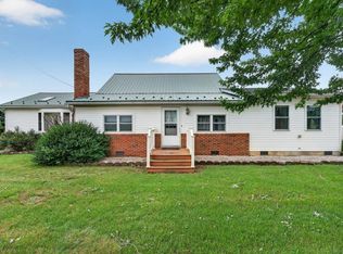 10402 Phillips Store Rd, Broadway, VA 22815