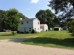 2679 Emmons Ave, Rochester Hills, MI 48307