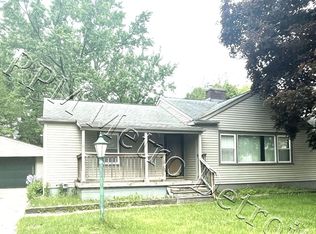 32851 Linderman Ave, Warren, MI 48093
