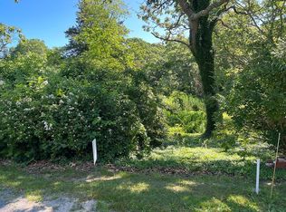 27 Hill St, Pocasset, MA 02559