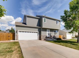 1422 S Pitkin Ct, Aurora, CO 80017