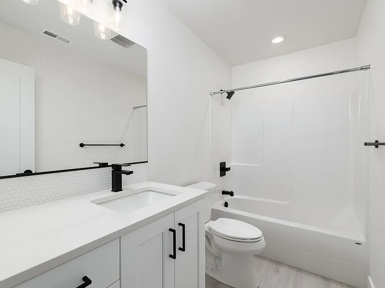 20869 SE Denver Dr — Photo 18