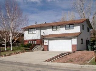 1832 Edwards Dr, Sheridan, WY 82801