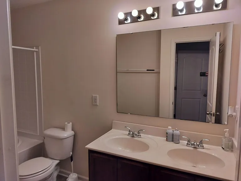 405 Holman St — Photo 25