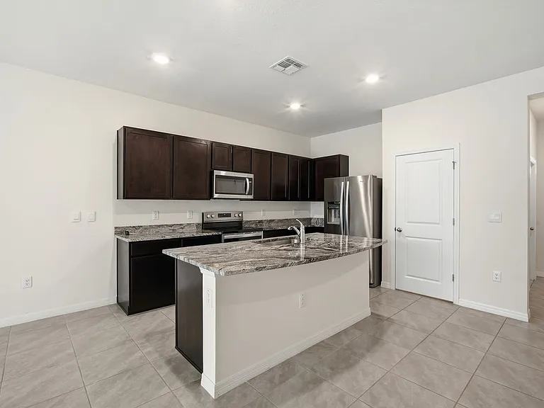 17256 Amber Aspen Way — Photo 5