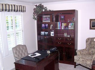 5645 SW 90th Ave, Portland, OR 97225