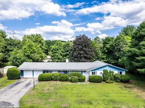 20 Nadine Rd, Framingham, MA 01701