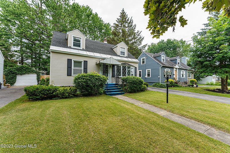 2nd image of 634 Rankin Avenue