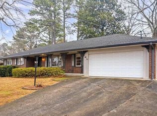 1853 Hebron Hills Dr, Tucker, GA