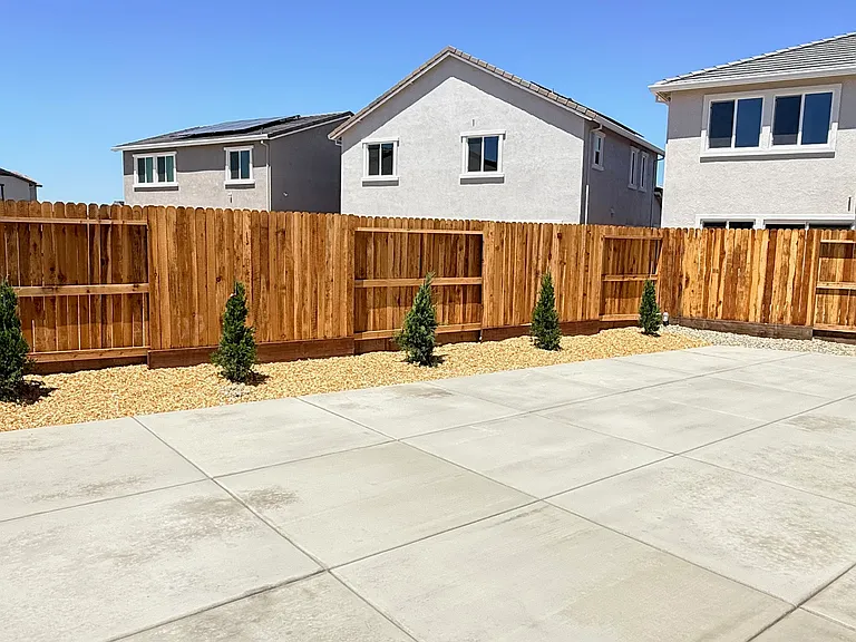 Finished backyard and sides with plenty of living space