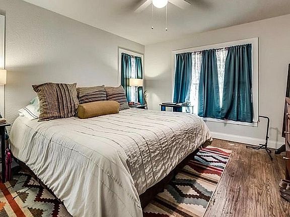 5th image of 2109 W Lotus Ave