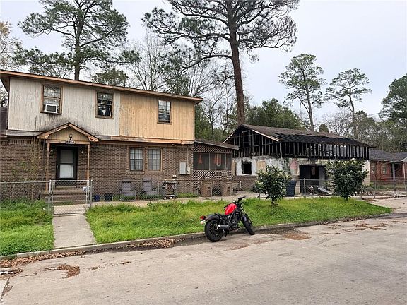 3rd image of 1921 Halls Mill Rd