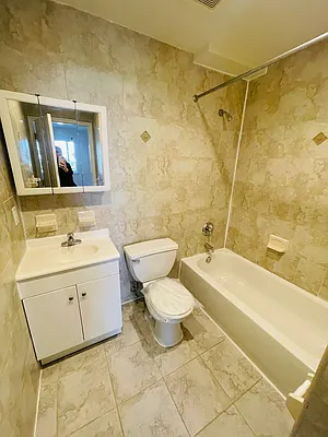 Rented by Voro New York | media 18