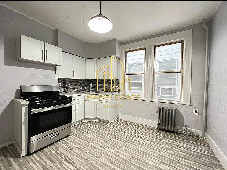 92-94 Norwood St #11 — Photo 1