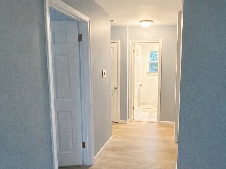 275 Danny Ln — Photo 7