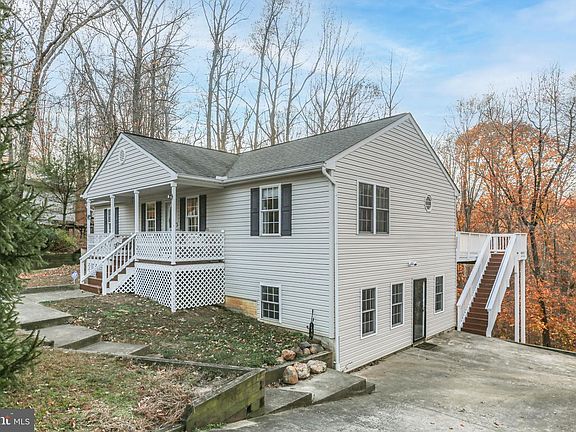 5th image of 315 Sandy Ridge Rd
