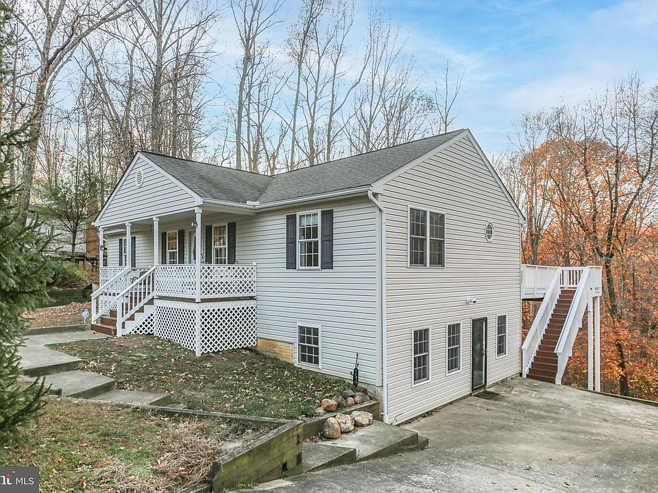 1st image of 315 Sandy Ridge Rd