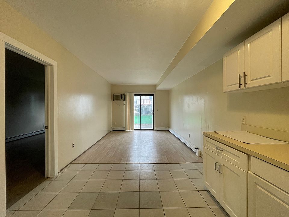1st image of 379 Bradley Ave #A