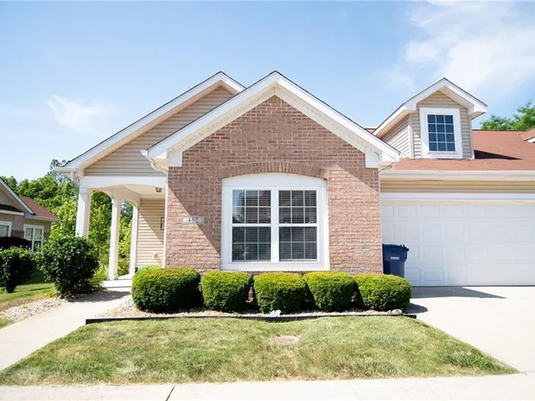 467 Harvest Moon Dr, Greencastle, IN 46135
