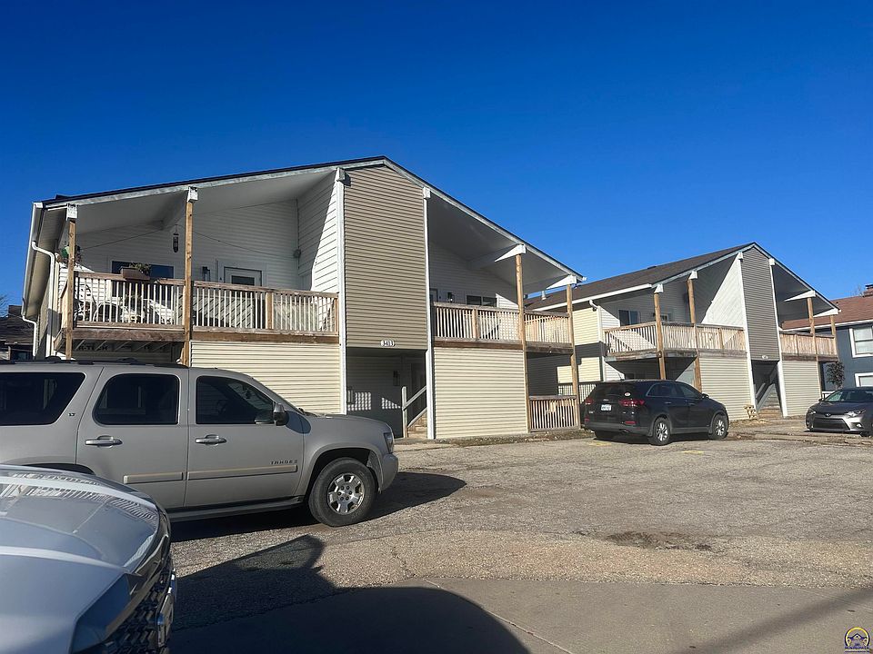 2nd image of 3407 SW Gage Blvd